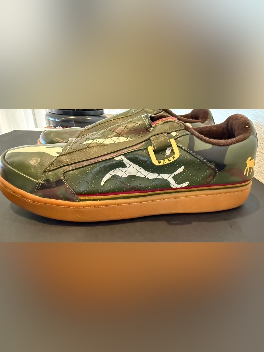 L.A.M.B. Gwen Stefani Royal Elastics Camo Sneakers Women’s 11 / Approx Men’s 9.5 - Picture 3 of 10